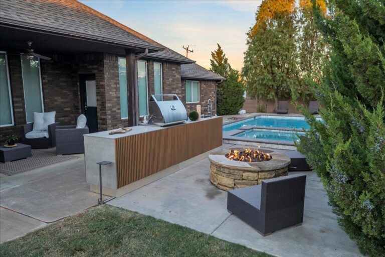 SKOL Outdoor Kitchen_13